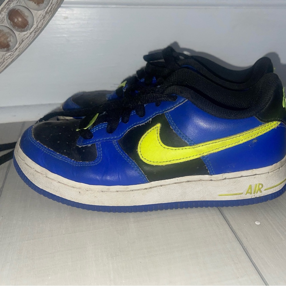 Boys Air Force Ones. Neon Blue and Neon Yellow. 4Y